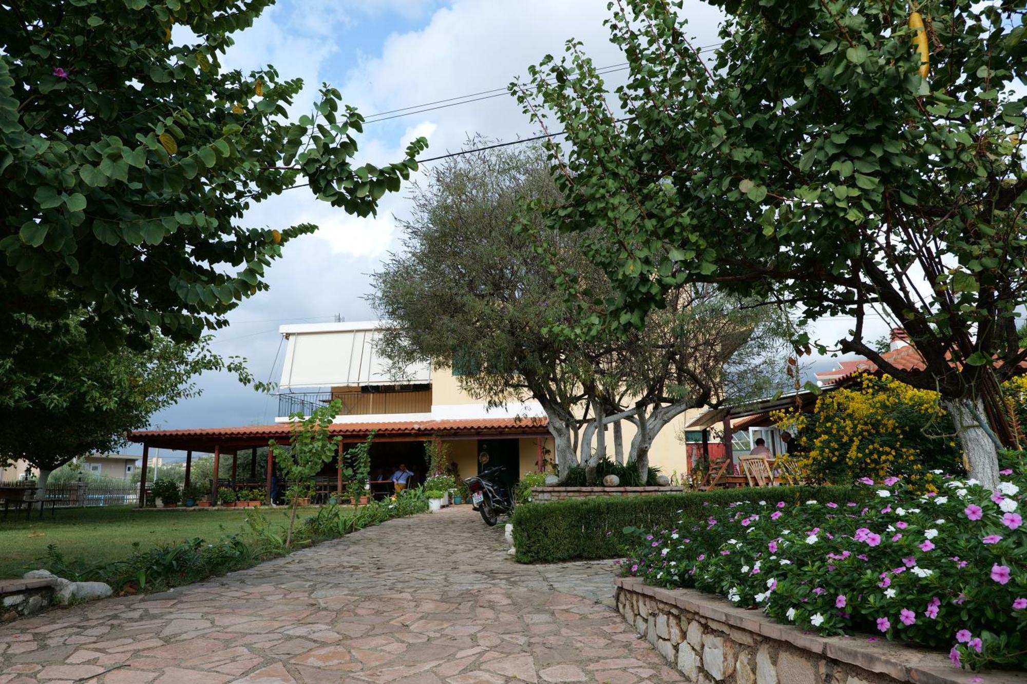 Agrotourism Himara Hotel Exterior photo