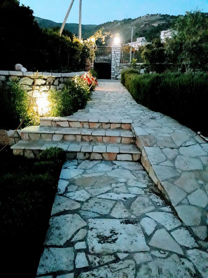 Agrotourism Himara Hotel Exterior photo